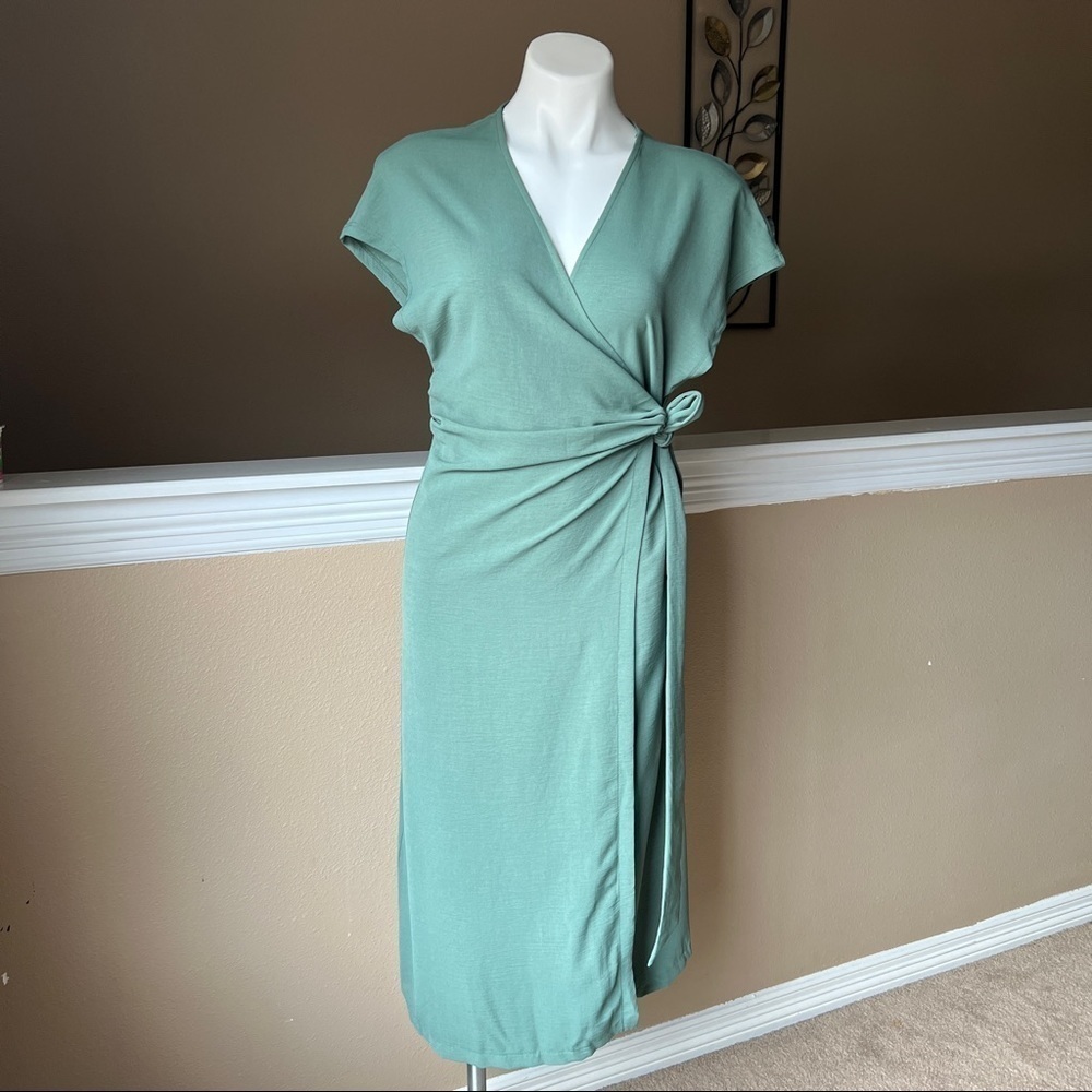 ZARA BELTED WRAP DRESS | 0264/744 |